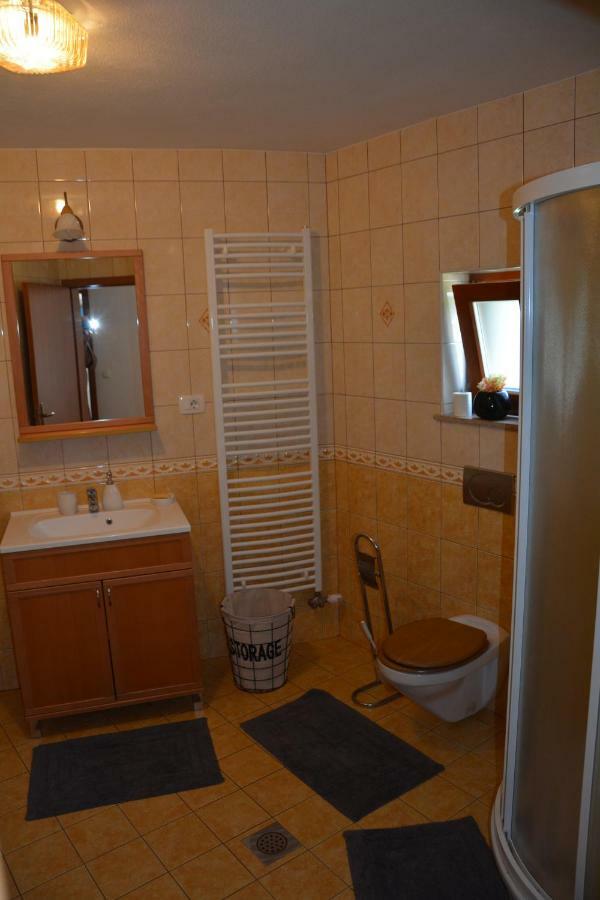 Appartement Grandma'S House à Bled Extérieur photo